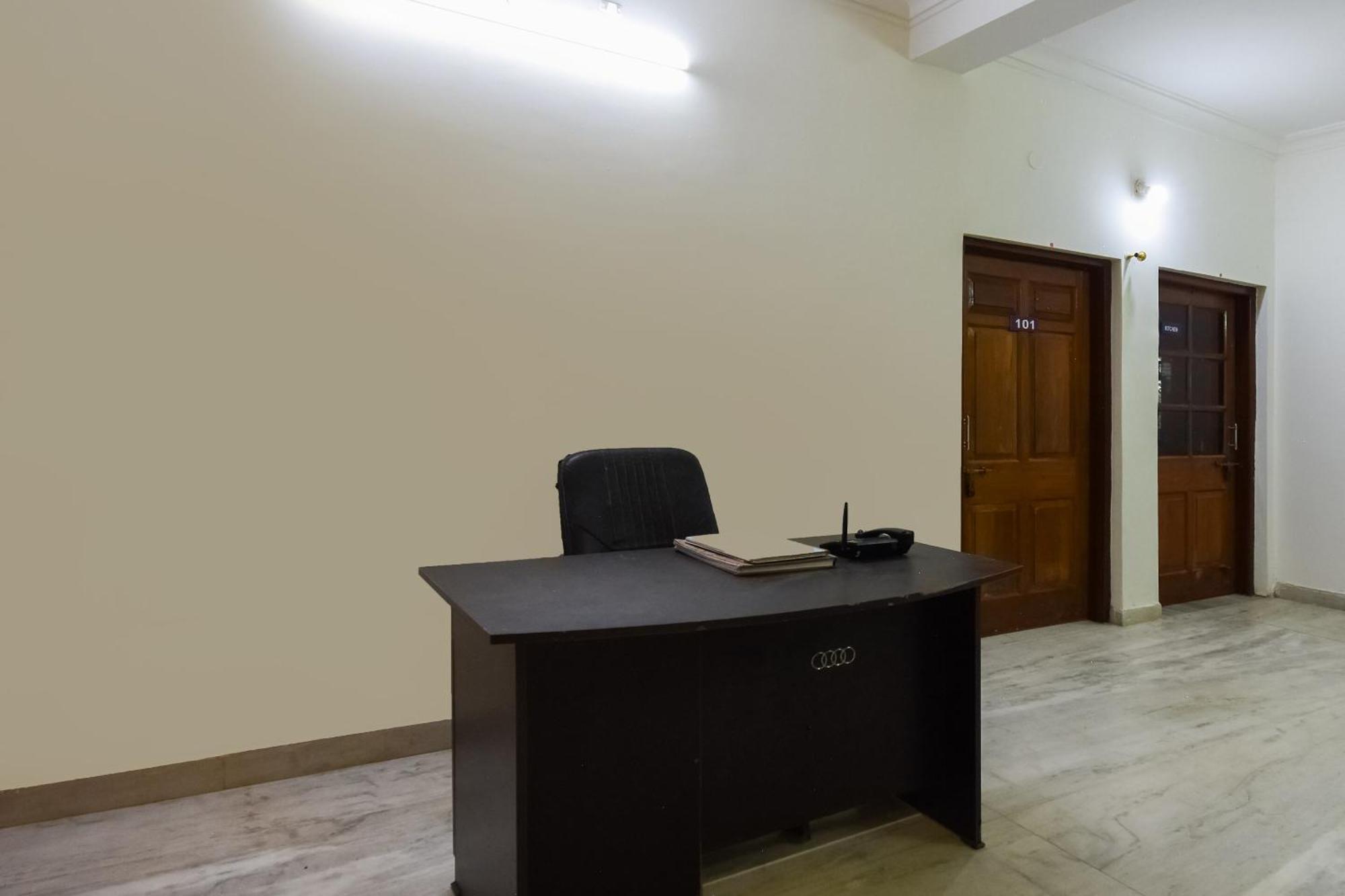 Hotel O Mks Inn Бхубанешвара Экстерьер фото